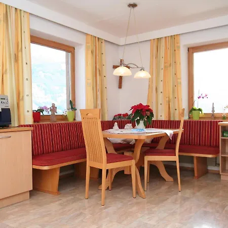 Annelies-2 By Interhome Daire